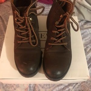 Steve Madden Boots